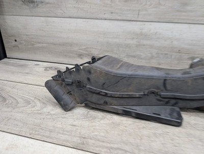 2007-2013 BMW X5 E70 Left Driver Brake Air Duct 7222877 OEM