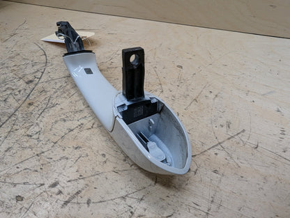 2019-2026 BMW 330i G20 Front Left Driver Exterior Door Handle 7470567 OEM