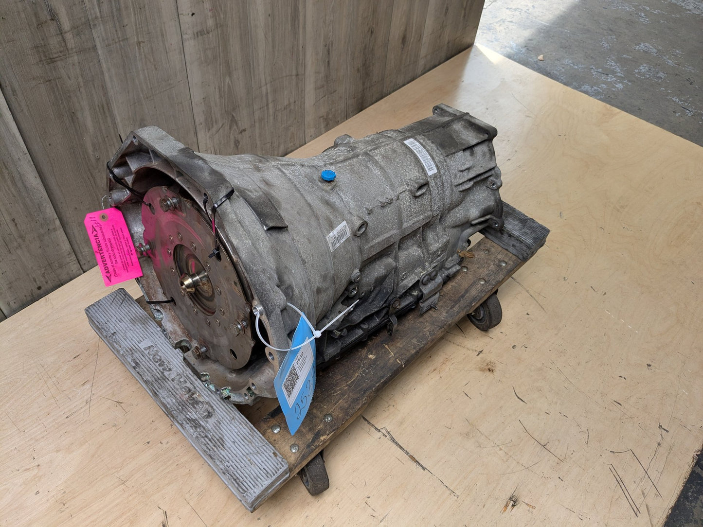 2007 - 2013 BMW X5 E70 Automatic Transmission Assembly 7592369 N62B48B