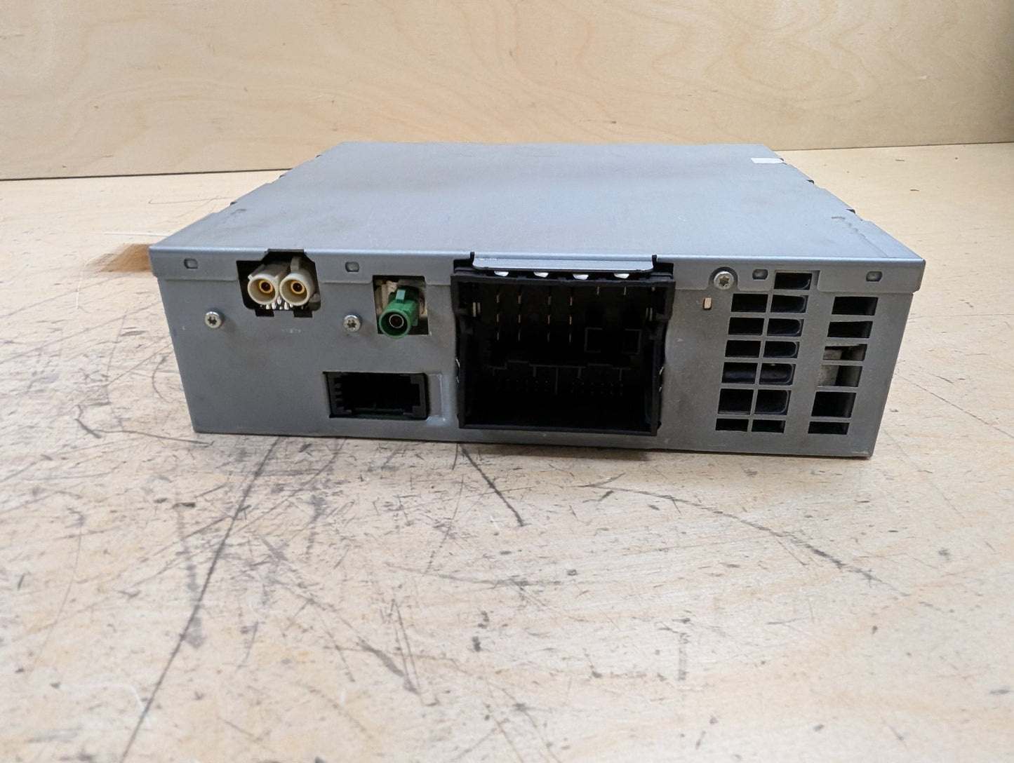 2011-2017 Audi RS5 8T Radio Receiver Module 4G0035082E OEM