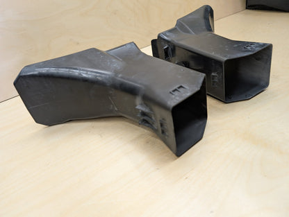 2018-2024 BMW X3 G01 Left Right Brake Air Ducts SET 7400004 OEM