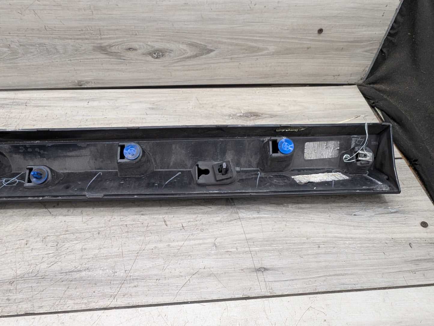 2018 - 2024 BMW X3 G01 Front Left Driver Exterior Door Trim Molding 8064791 B58B30O1
