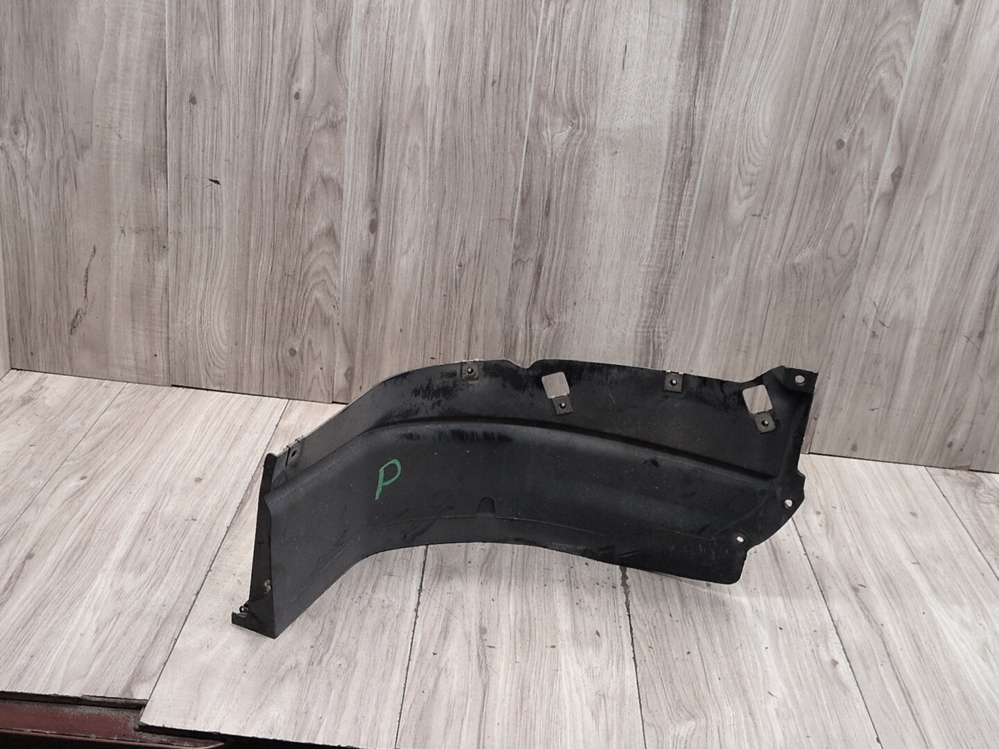 15-18 Audi Q3 8U Front Right Passenger Wheel Fender Liner Splash Guard 8U0853888