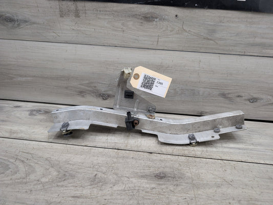 14-19 OEM BMW F15 F16 F85 X5 X6 Right Passenger Headlight Mount Support Bracket