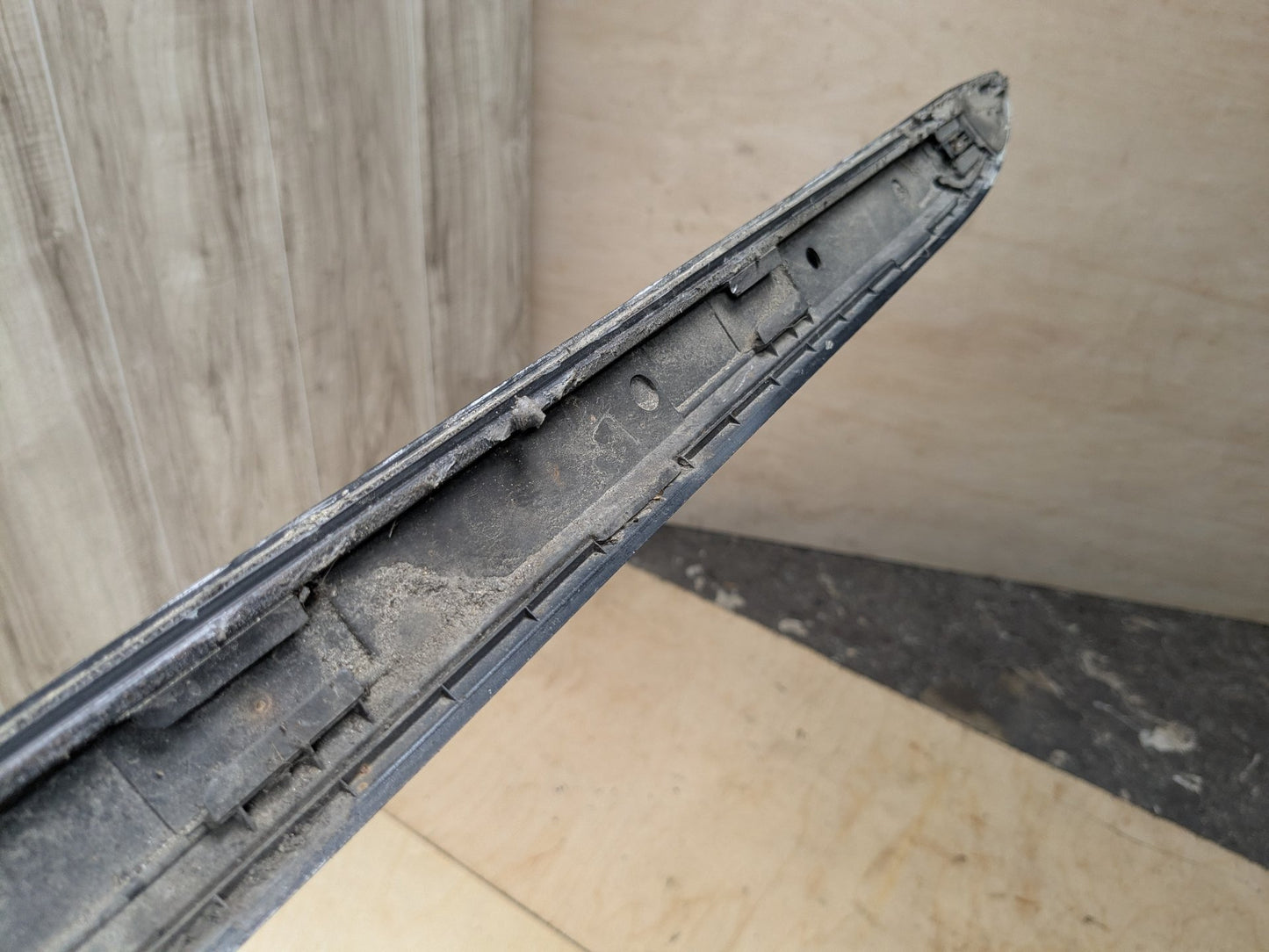 2008 - 2017 Audi S5 8T Left Driver Side Skirt Rocker Panel 8T0854931