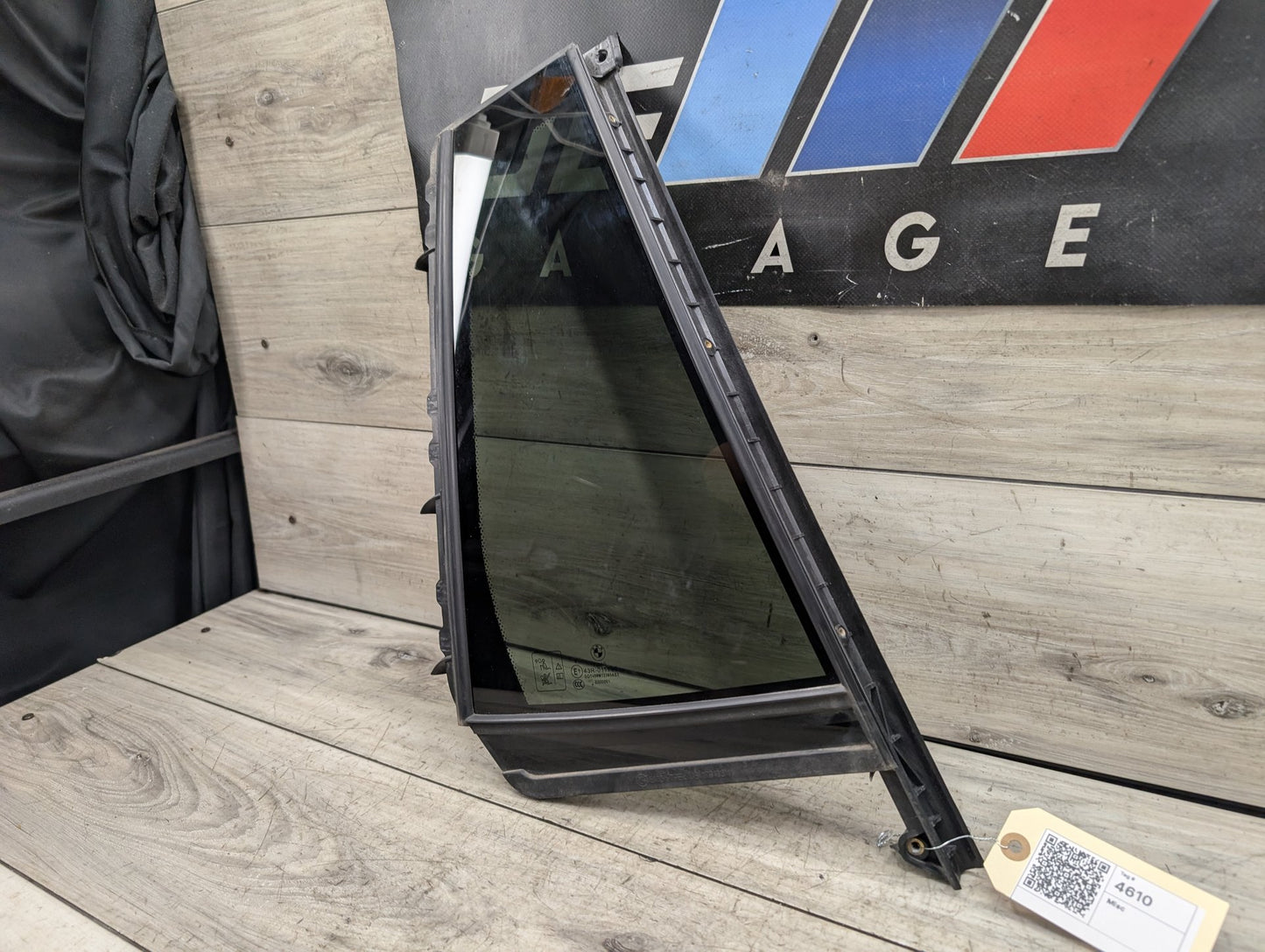 2018 - 2024 BMW X3 G01 Rear Left Driver Door Window Glass 7410056 B46B20O1