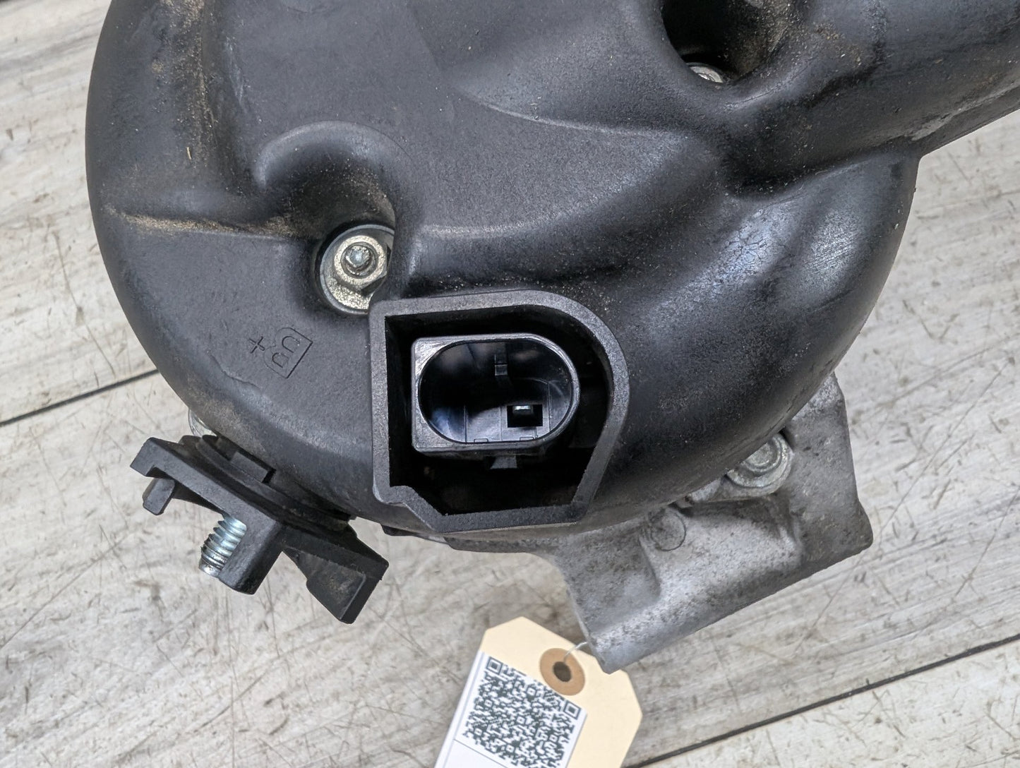OEM BMW F06 F10 F15 F85 F86 X5 M5 Charging Alternator Generator 210A N63T S63T