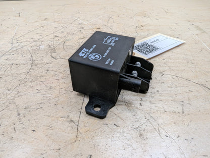 OEM BMW F10 F13 F02 F30 F32 F80 F82 F85 M3 M4 M6 Cooling Fan Relay Control 130A