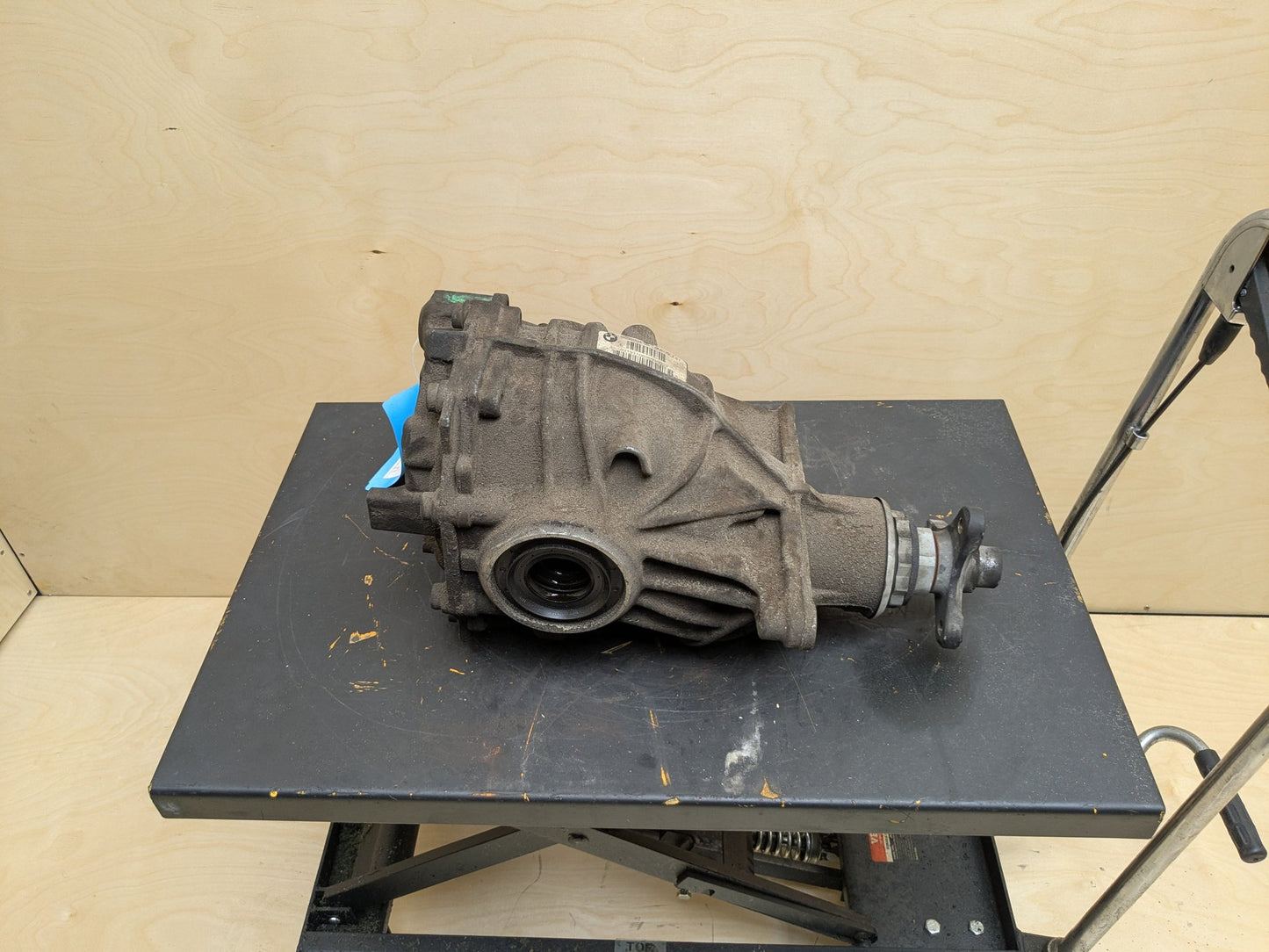 OEM BMW G20 G22 G23 G42 230 330 430 B46 Rear Differential Axel Carrier 2.81 k
