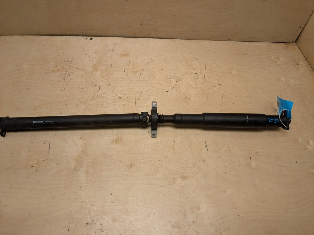 2012-2018 BMW 328i F30 DIESEL Rear Propeller Driveshaft Drive Shaft 7600042 OEM