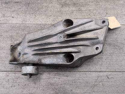 OEM BMW G01 G05 G12 G20 G22 G26 G30 Left Driver Engine B58 Motor Mount Bracket