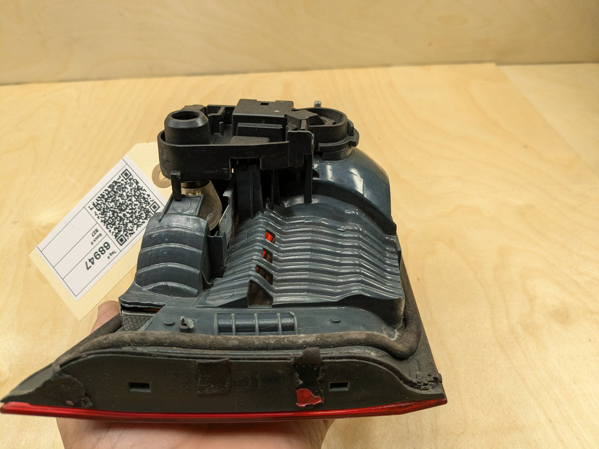 12-15 OEM BMW F30 F80 328 335 M3 Rear Right Passenger Inner Tail Light Lamp