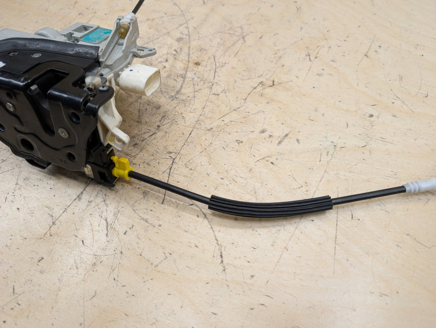 2011-2017 Audi RS5 8T Front Left Driver Door Latch Lock Actuator 8J1837015D