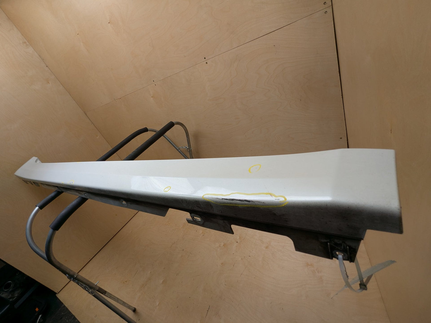 17-23 OEM BMW G30 530 540 Right Passenger Side Skirt Rocker Panel White A96