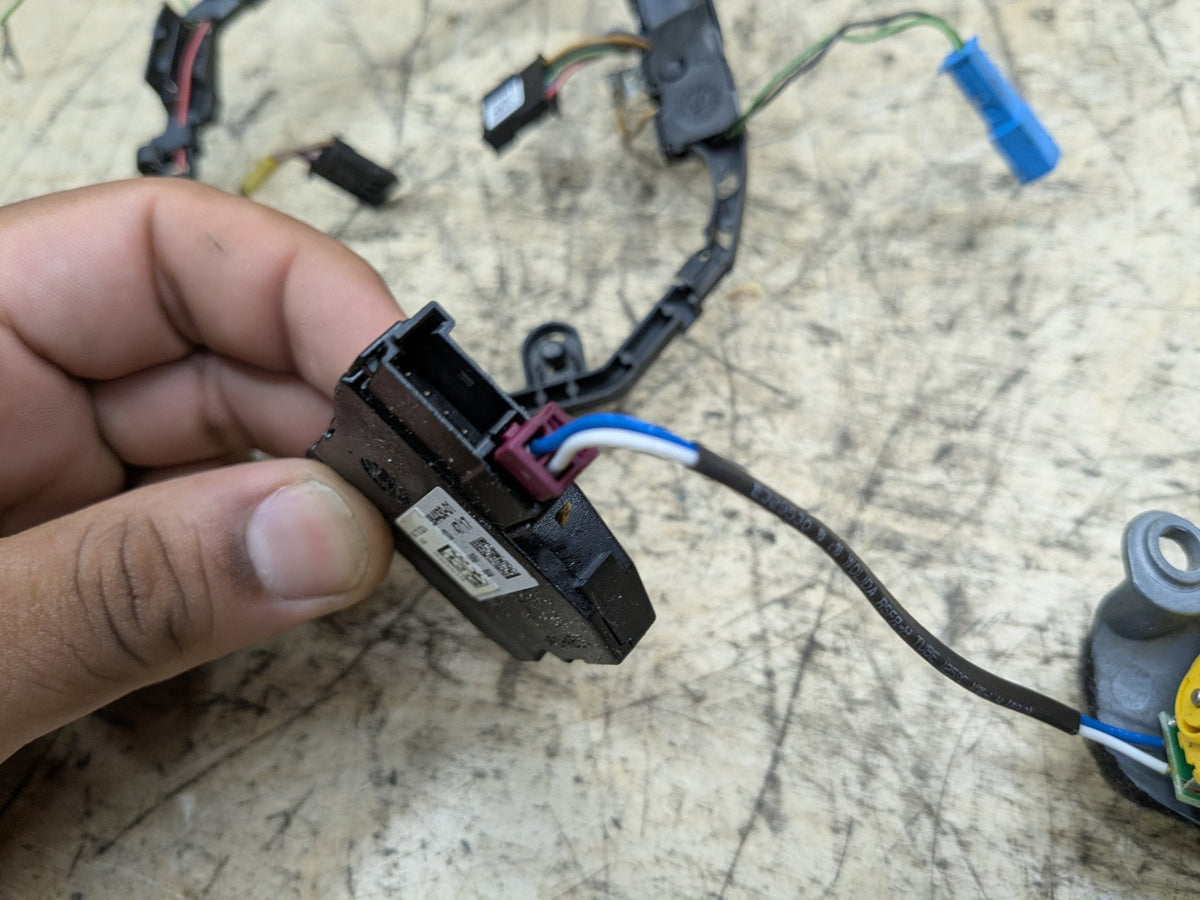 2016-2019 BMW 740Li G12 Steering Wheel Vibration Generator Motor 6874085 OEM