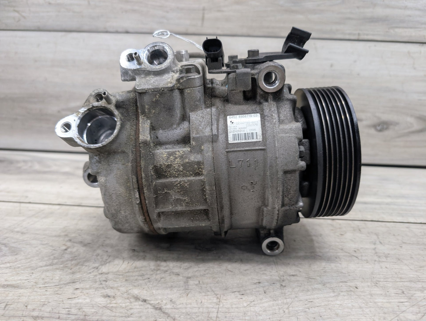 OEM BMW E82 E88 E89 E90 E92 E93 335 AC Compressor Clutch A/C Pump Pulley N54 N55