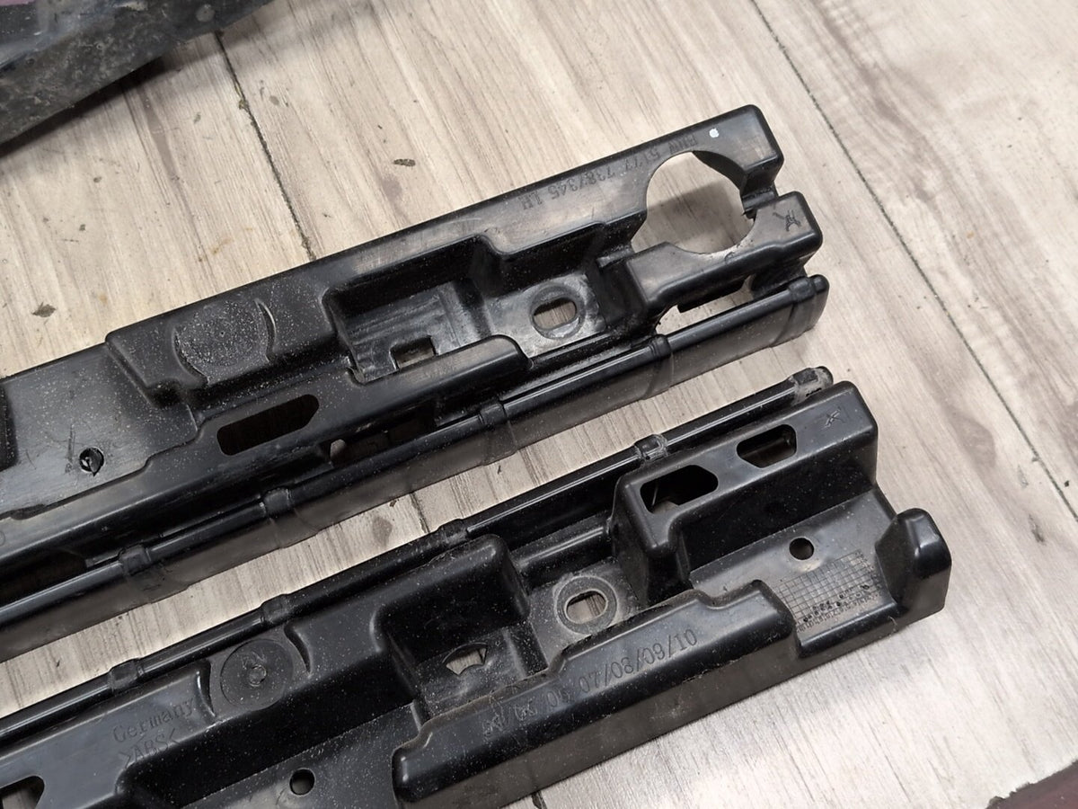 2017-2023 BMW M550i G30 Left Driver Side Skirt Rocker Panel Brackets SET 7387347 OEM