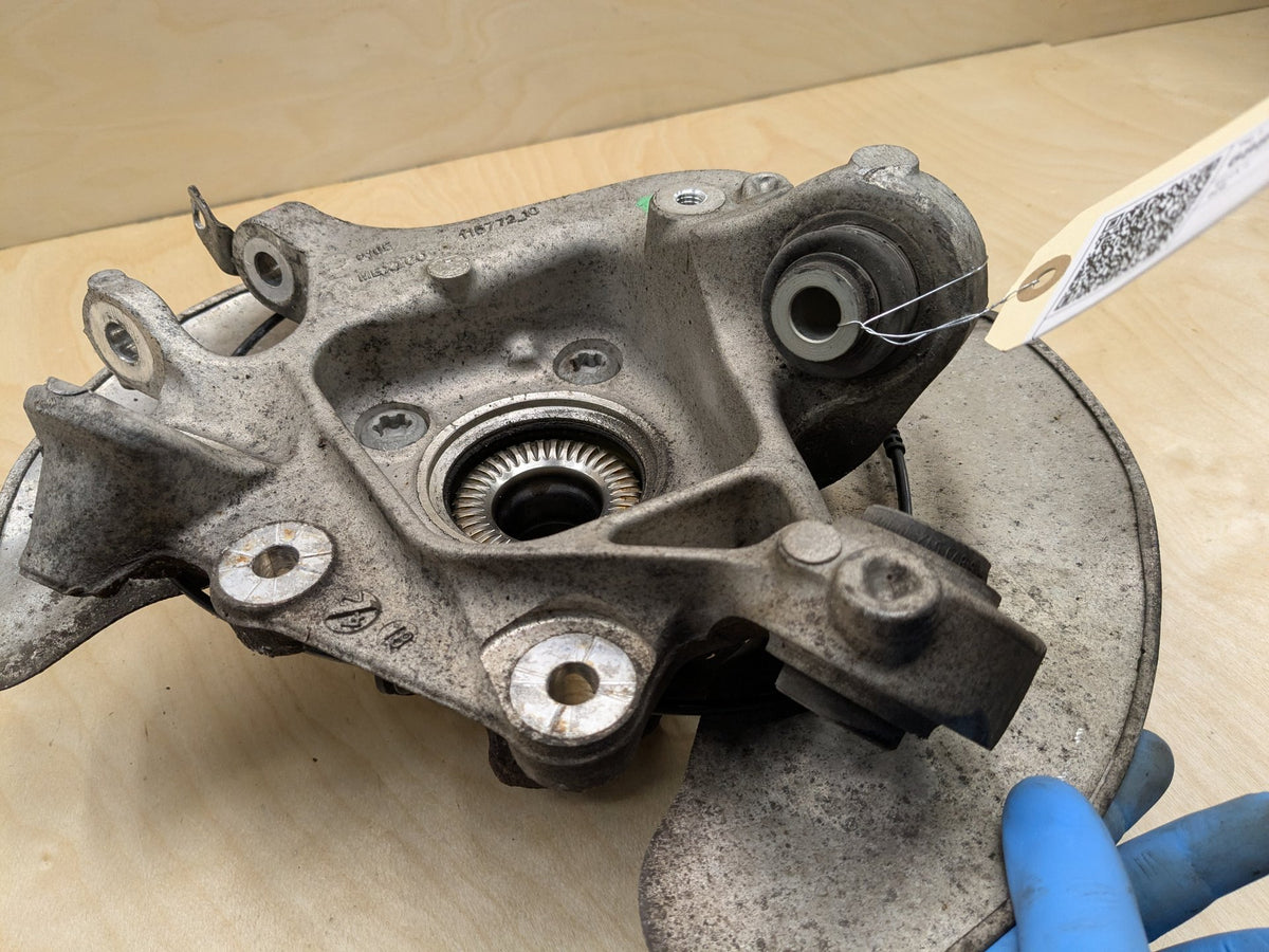 2018-2025 BMW X3 G01 Rear Right Passenger Spindle Knuckle w/ Bearing 6871028 OEM