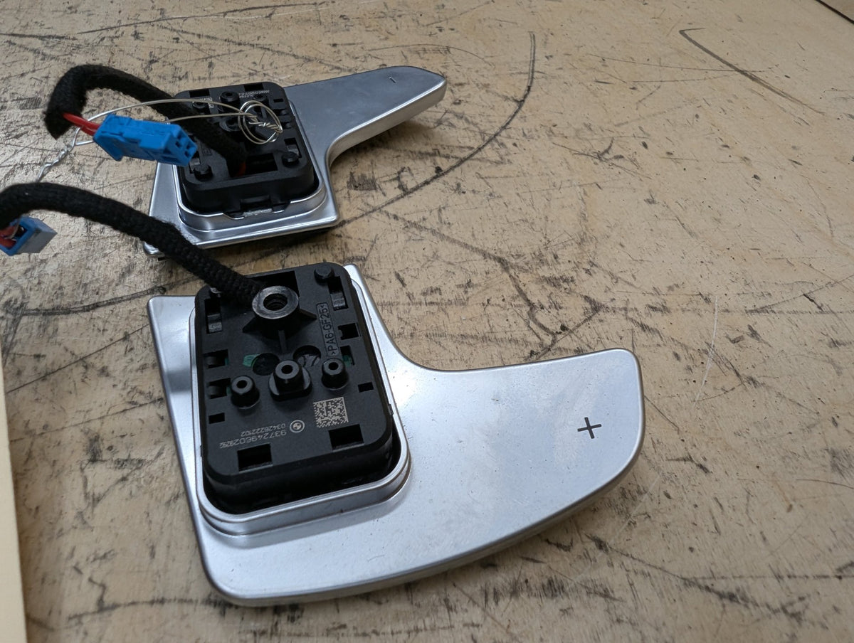 2010-2017 BMW 535i GT xDrive F07 Left Right Steering Wheel Paddle Shifter SET 9372496 OEM