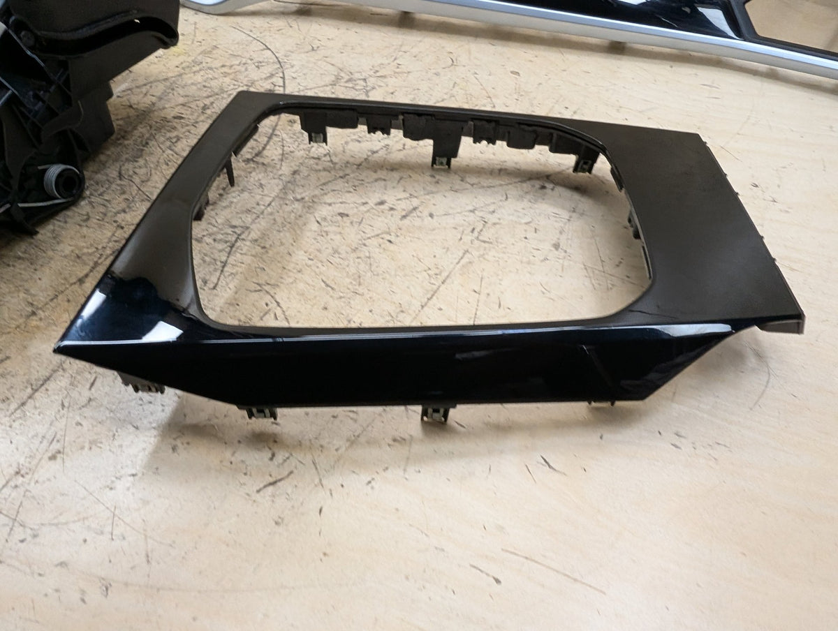 OEM BMW G20 330 Central Console Dash Wood High Gloss Interior Trim SET