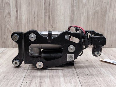 2015-2019 BMW X6 F86 Air Suspension Compressor Pump 6875177 OEM
