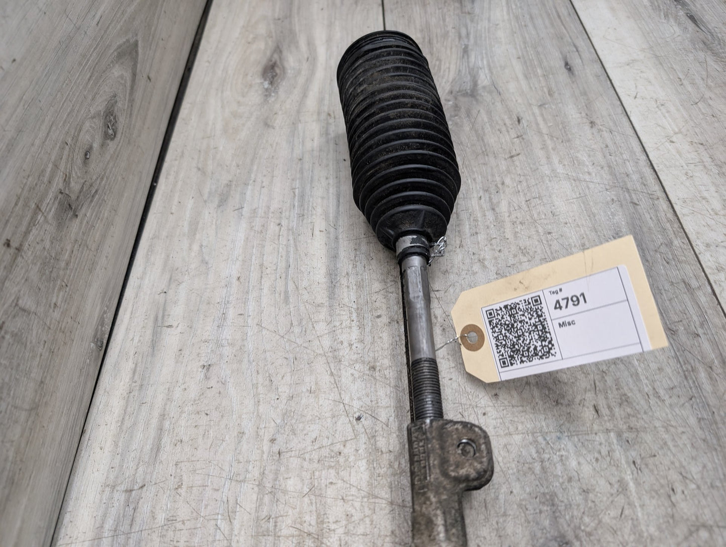 2018 - 2024 BMW X3 G01 Left Driver Tie Rod w/ Boot 4A01665 B46B20O1