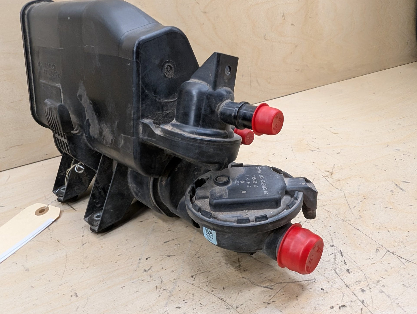 2012-2018 BMW 328i F30 Fuel Vapor Charcoal Canister 7297330