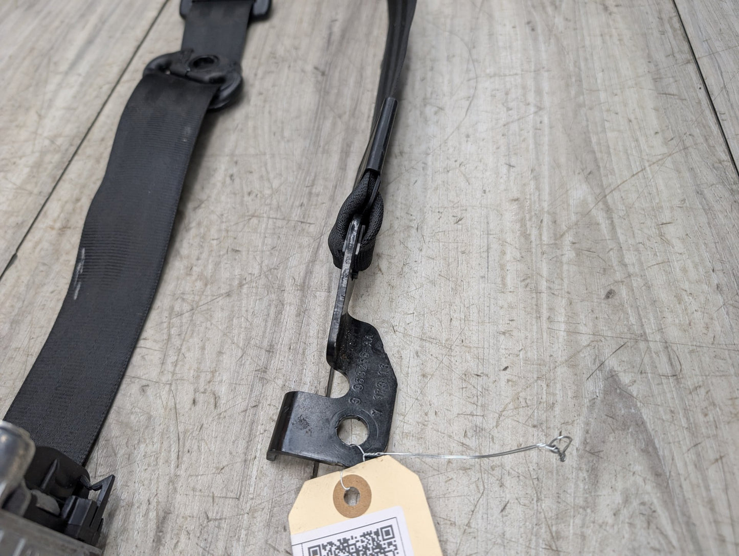 2009 - 2017 Audi Q5 8R Front Right Passenger Seatbelt Seat Belt Retractor 8R1857706K EA888