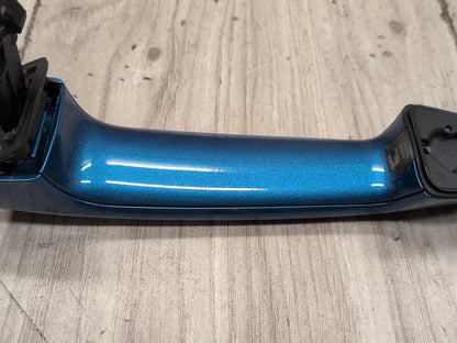 2015 - 2019 BMW X6 F86 Front or Rear Right Passenger Exterior Door Handle w/ Comfort Access 8068462 S63B44T2