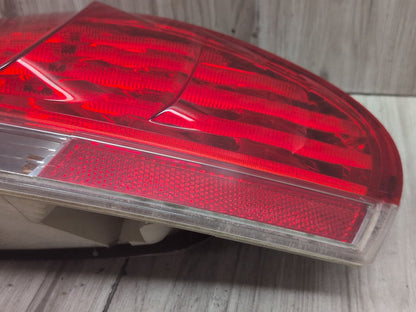 2004-2010 BMW M6 E64 Rear Right Passenger Outer Tail Light 7170976 OEM