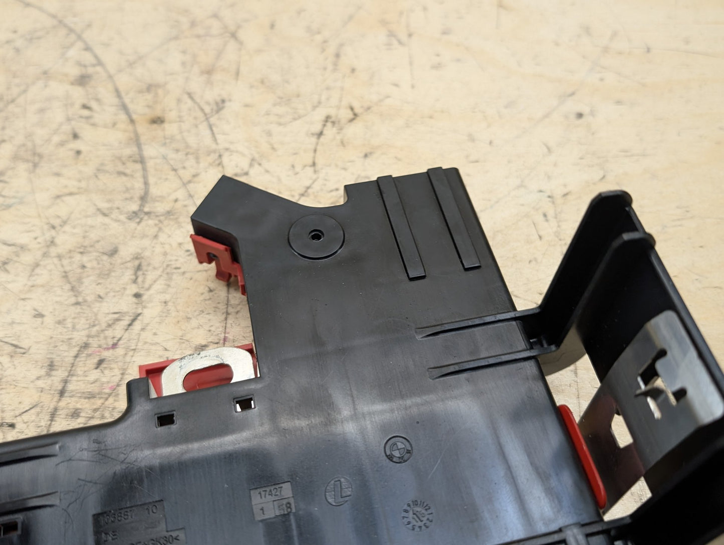 2011-2016 BMW X3 F25 - Battery Power Distribution Box PN: 9343259
