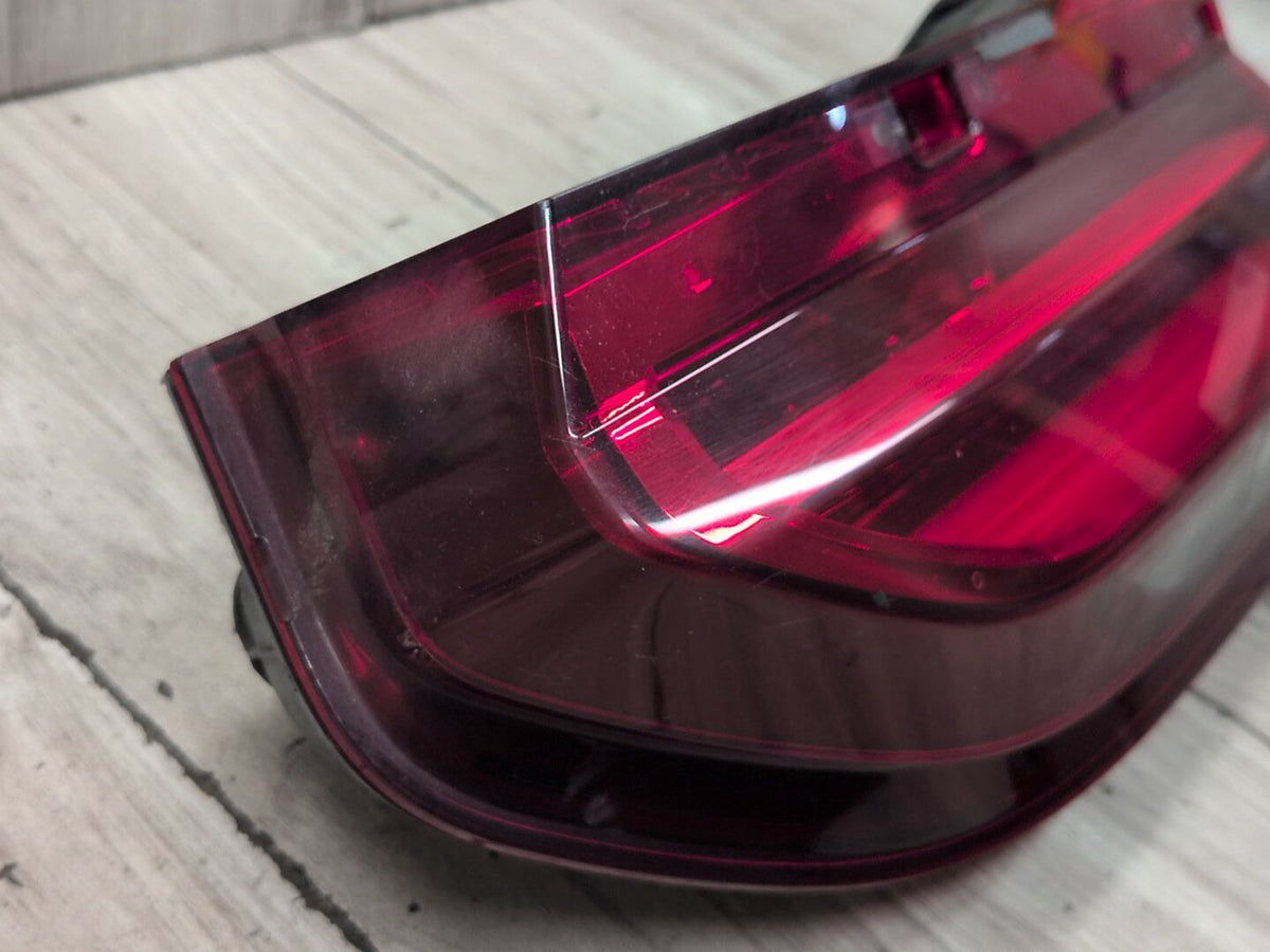 16-19 OEM BMW G11 G12 740 750 M760 Rear Right Passenger Inner Trunk Tail Light