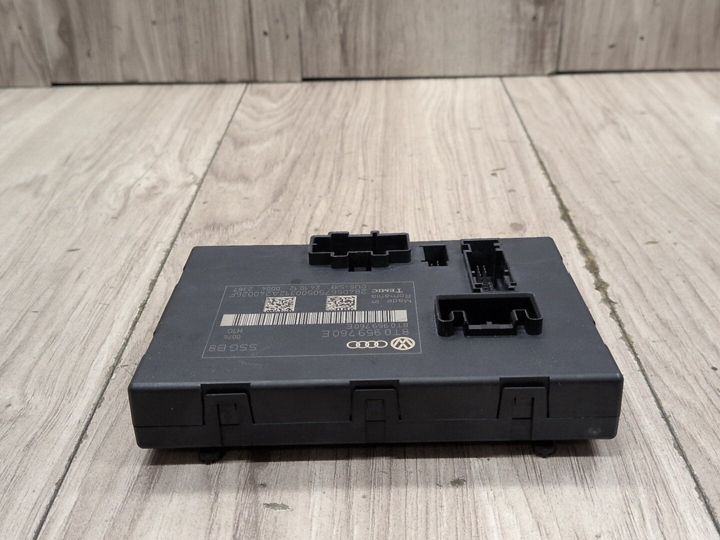 2008 - 2017 Audi S5 8T Front Left or Right Seat Control Module 8T0959760E