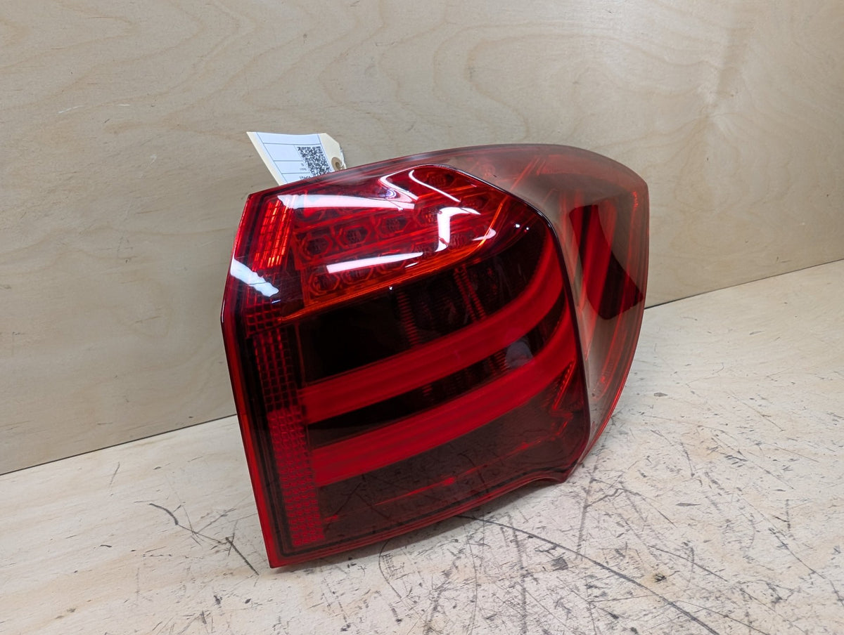2010-2017 BMW 535i GT xDrive F07 Rear Right Passenger Outer Tail Light 7341516 OEM