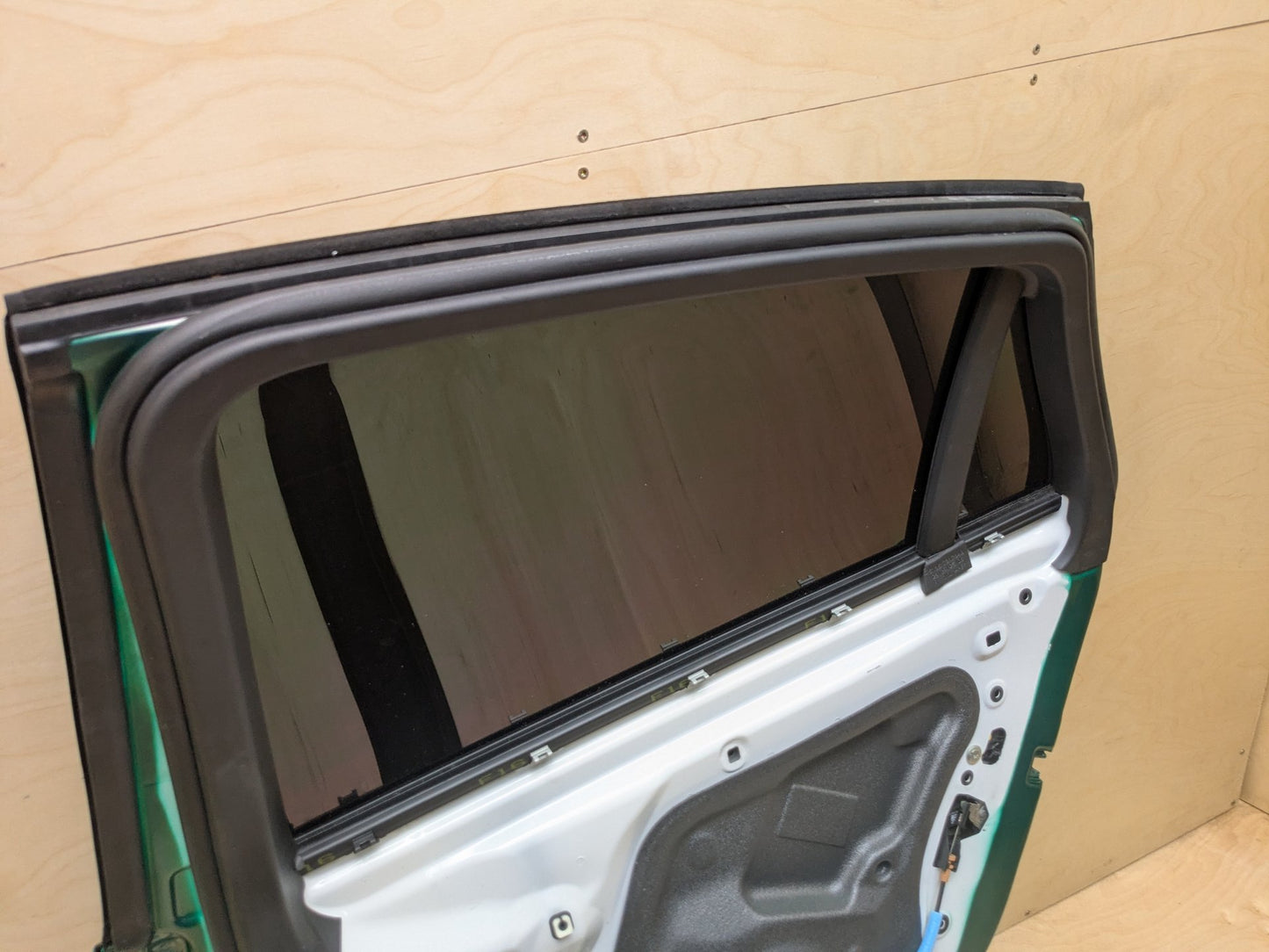 15-19 OEM BMW F16 X6 F86 X6M Rear Right Passenger Door Shell Panel