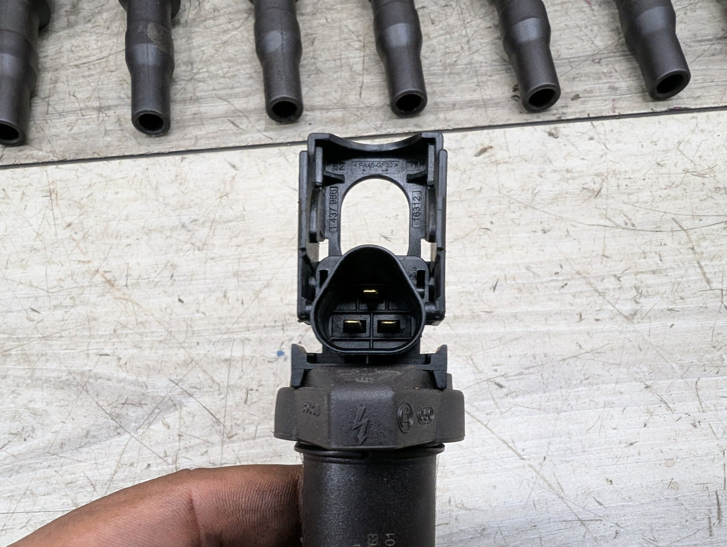 2014 - 2018 BMW X5 F15 Engine Motor Ignition Coil SET 8647689 N63B44O1