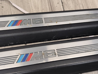 2004-2010 BMW M6 E64 Front Left Right Scuff Plate Door Sill SET 7898230 OEM