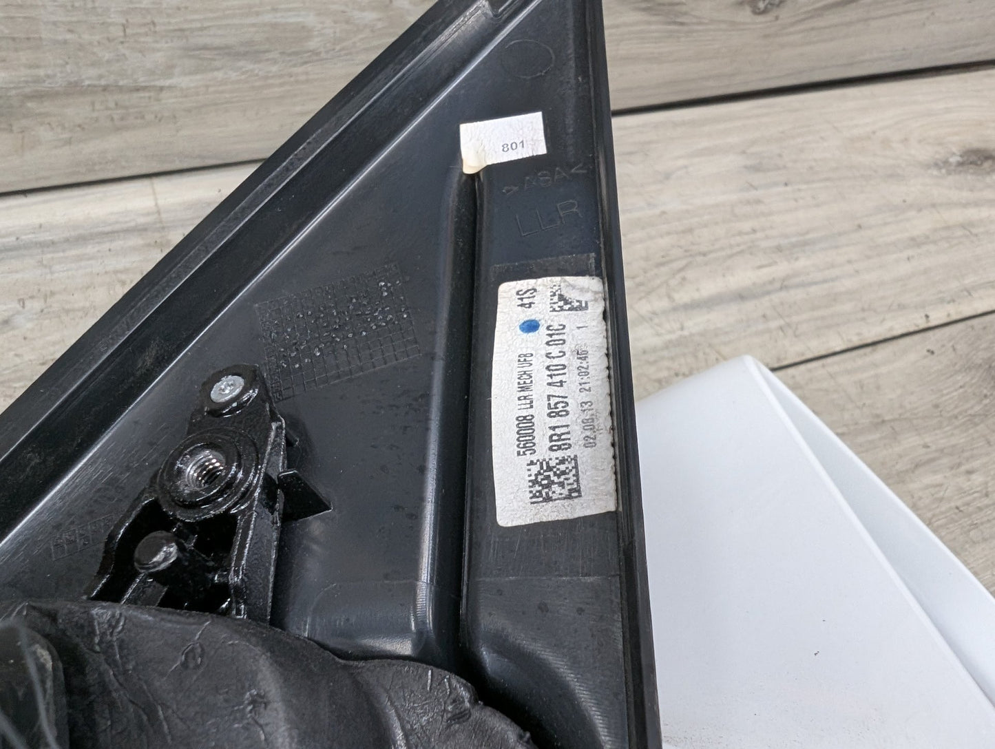 2009 - 2017 Audi Q5 8R Front Right Passenger Side Mirror Assembly 8R1857410C EA888