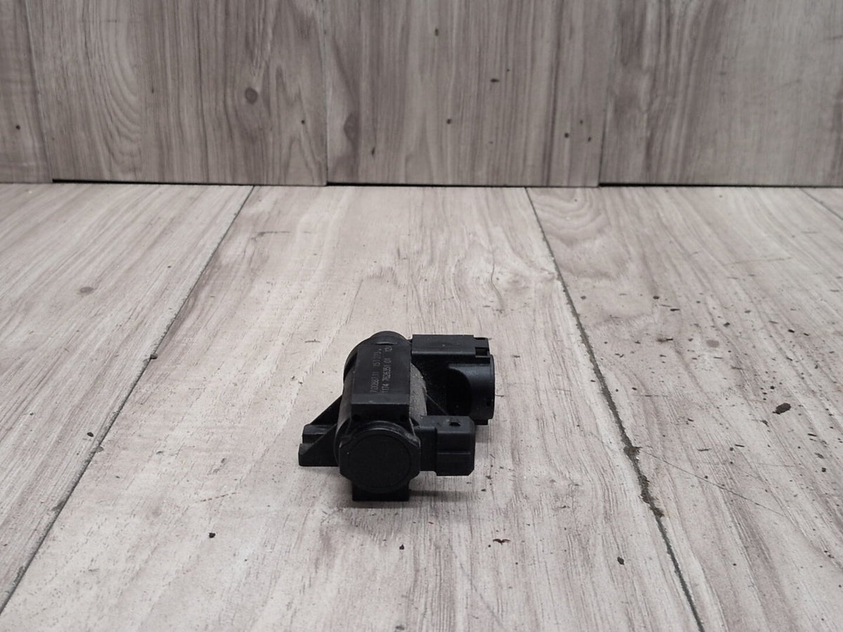 2015-2018 BMW X5 F85 Turbo Boost Pressure Solenoid Valve 7626351