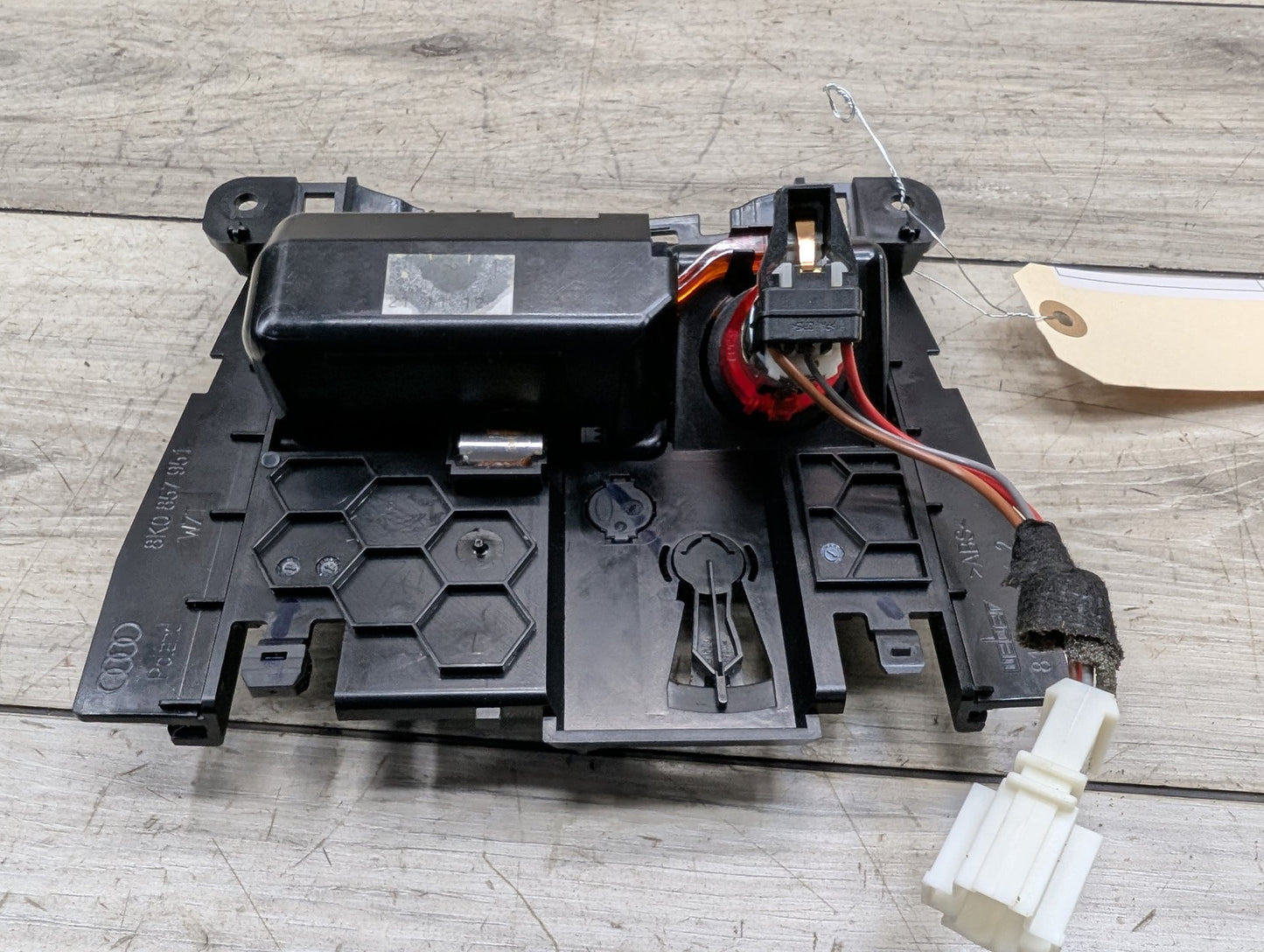 2008 - 2017 Audi S5 8T Center Console Ashtray Ash Tray 8K0857951
