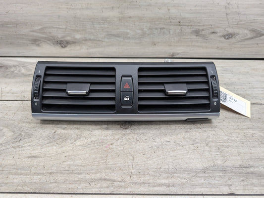 2007-2013 BMW X5 E70 Dashboard Dash Board Middle Center Air Vent 9210705
