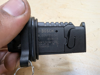 2012-2018 BMW 328i F30 Maf Air Flow Mass Sensor 8506408