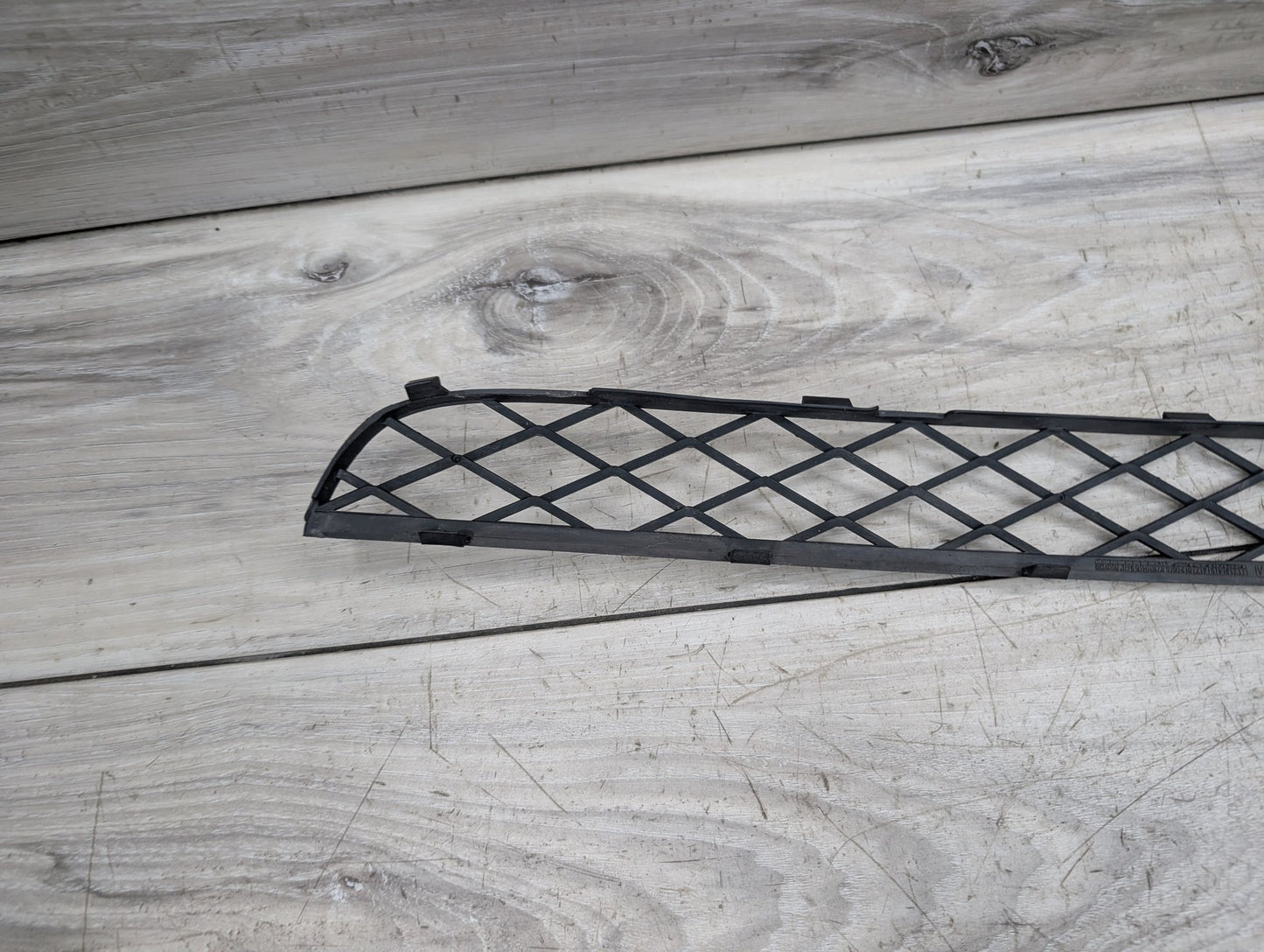 2007 - 2013 BMW X5 E70 Front Middle Center Bumper Cover Grille 7159597 N62B48B