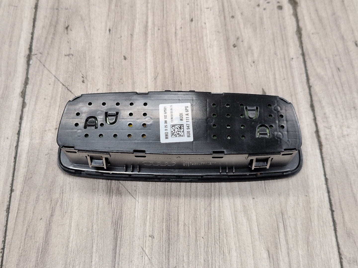 2015-2018 Audi Q3 8U Headliner Overhead Dome Light Switch Module 8U0947111A