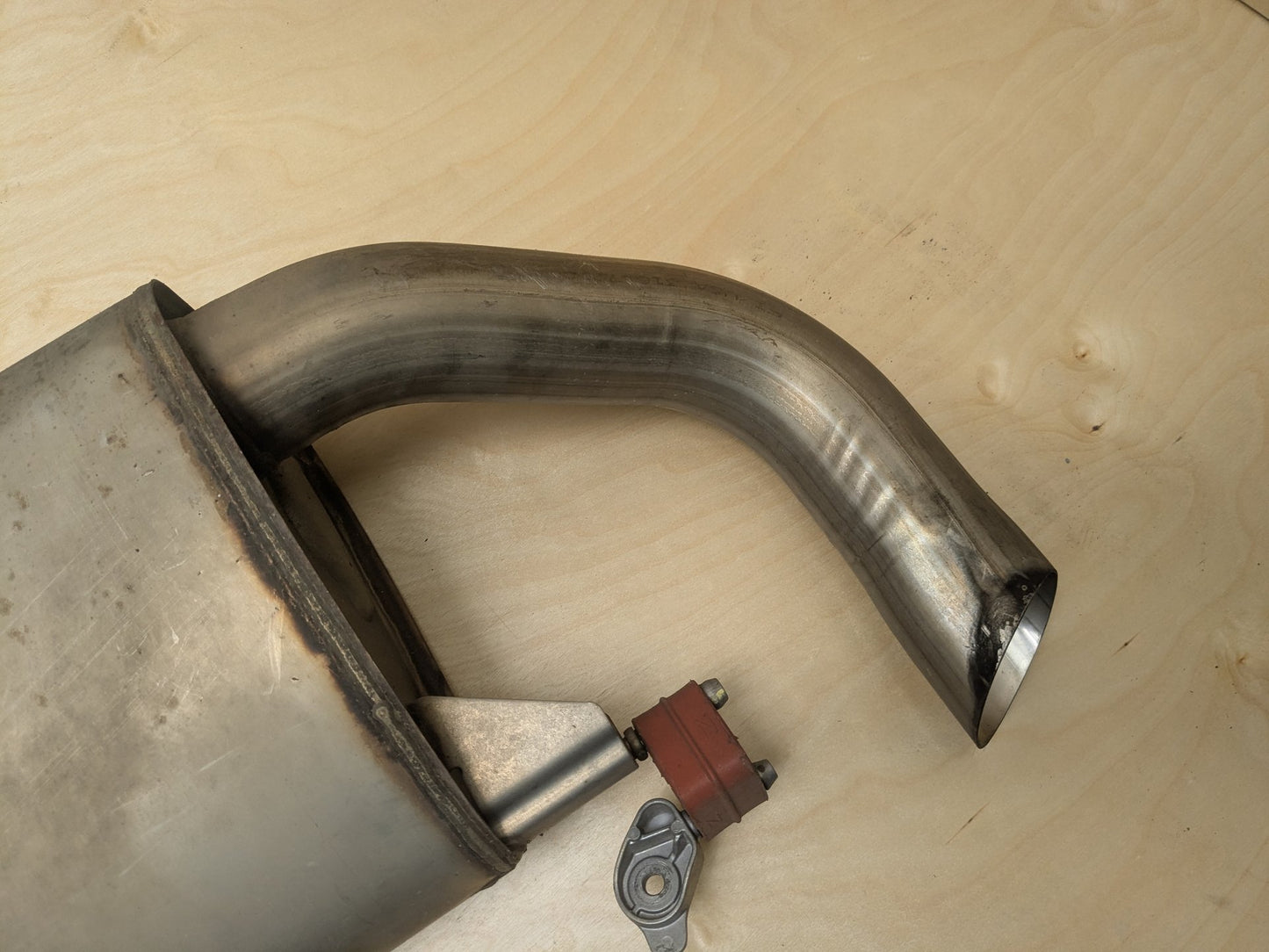 2021 BMW X5 G05- Rear Exhaust Muffler PN: 7935427