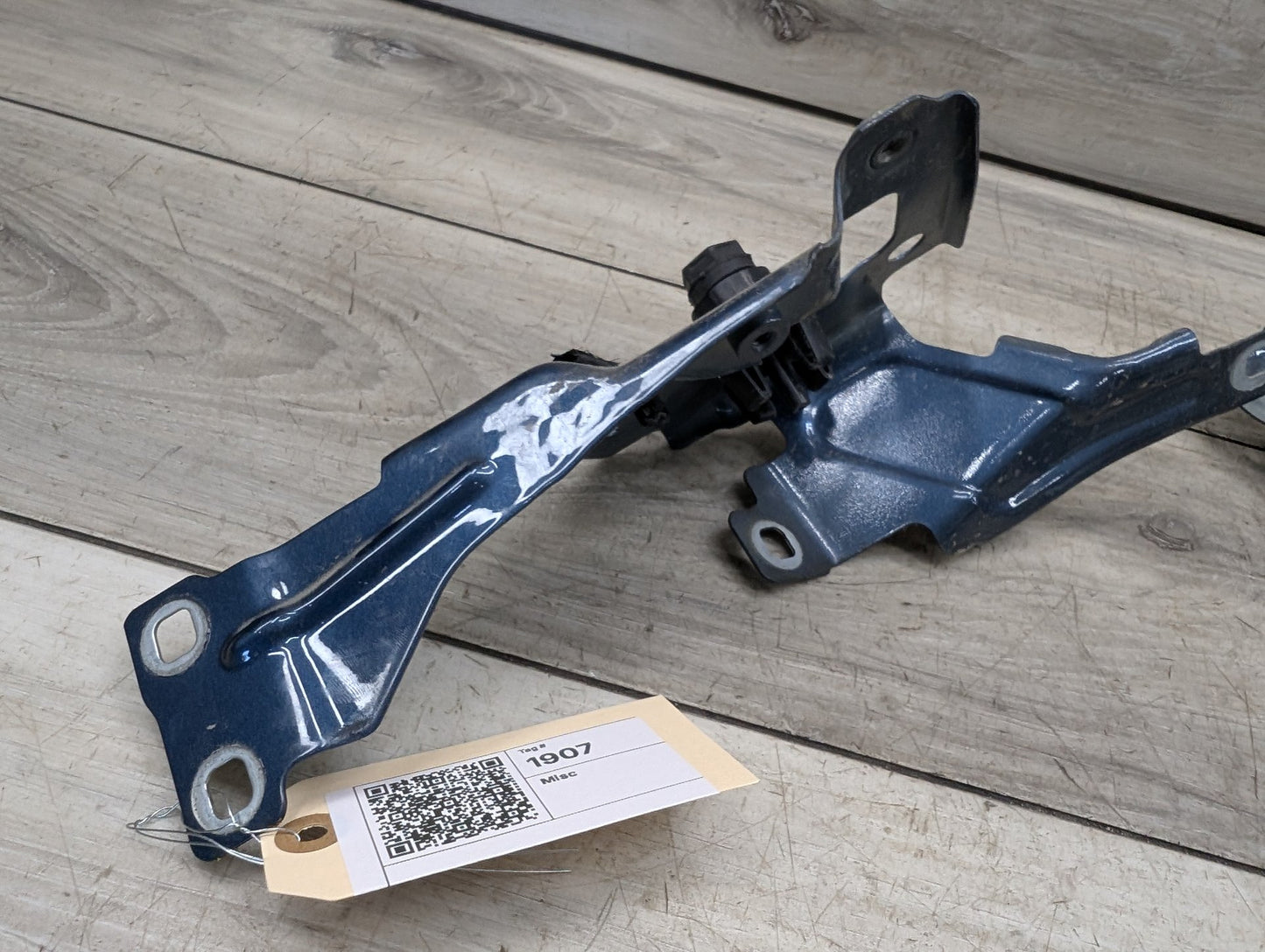2021-2026 BMW 430i G22 Front Left Driver Fender Brackets SET 7486805