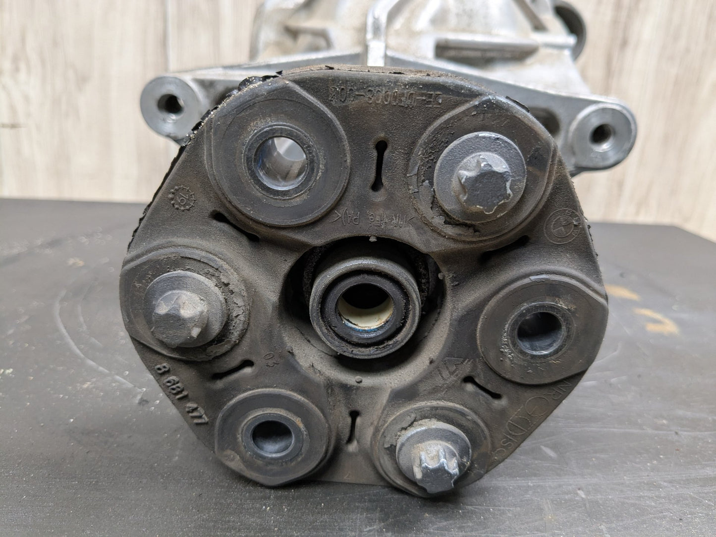 OEM BMW G20 G22 G23 G42 230 330 430 B46 Rear Differential Axel Carrier 2.81 k