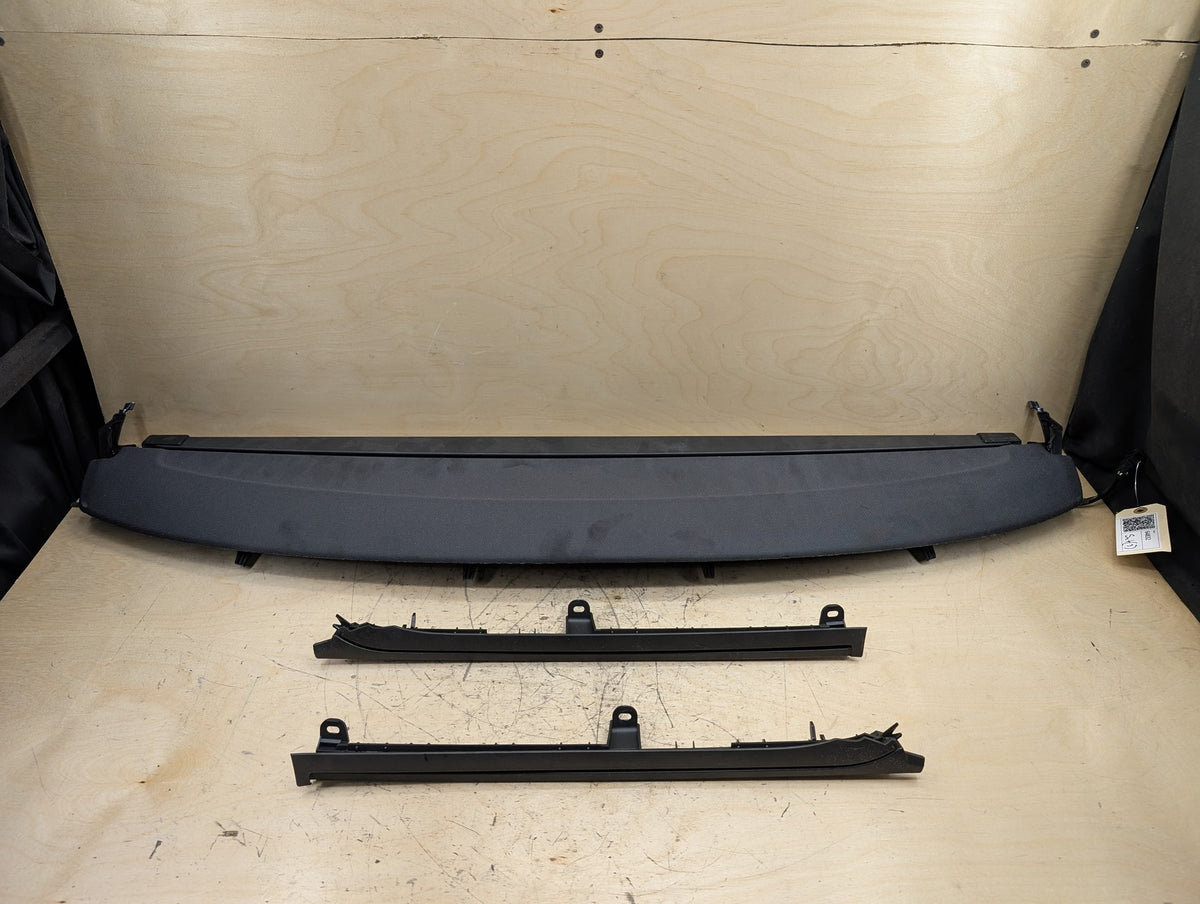 11-17 Audi RS5 8T Rear Center Electric Window Glass Roller Sunshade Blind