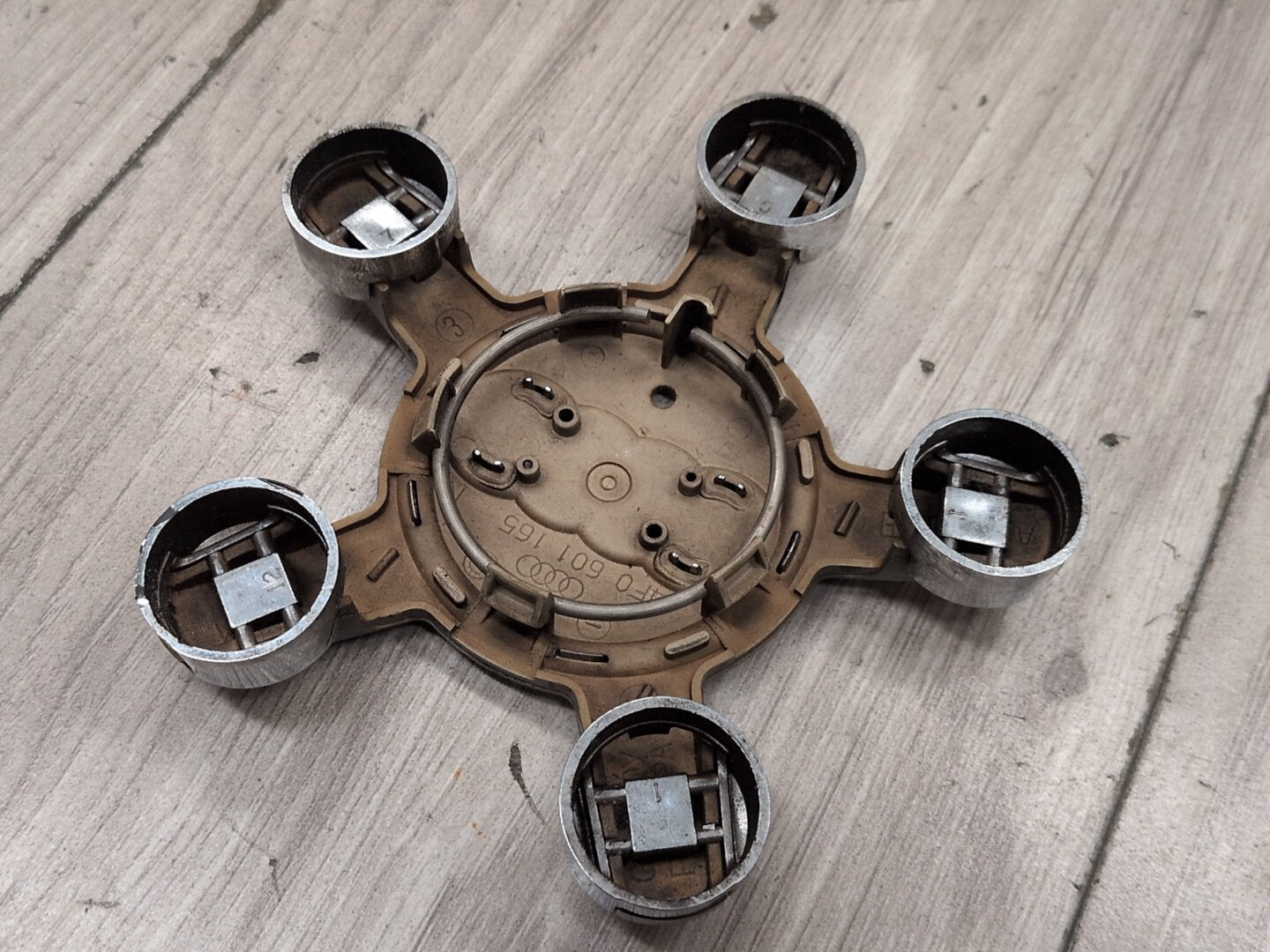OEM AUDI A4 A5 A6 A7 A8 Q5 S3 S$ S5 S6 S7 S8 SQ5 Wheel Rim Hub Center Cap Cover