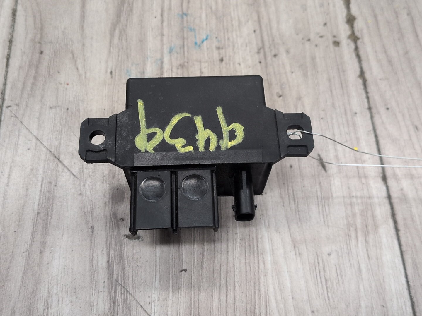 OEM BMW F10 F13 F02 F30 F32 F80 F82 F85 M3 M4 M6 Cooling Fan Relay Control 130A